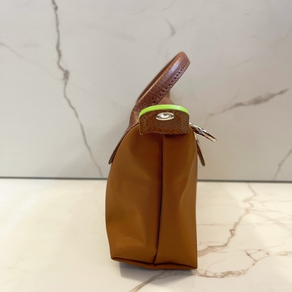 LONGCHAMP Le Pliage Pouch with Handle With Crossbody Strap - Picture 8 of 16